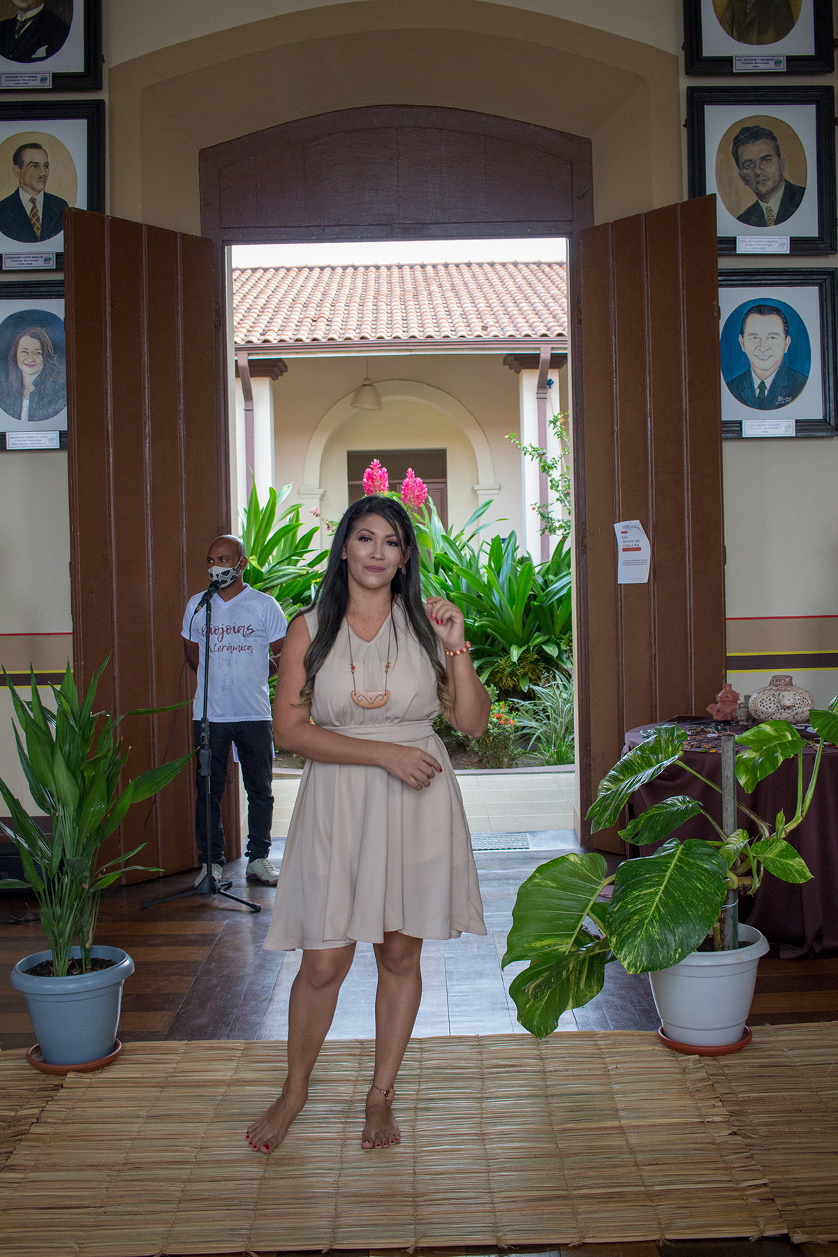 Exposição e Desfile de Moda com Biojoias de Cerâmica - Centro Cultural João Fona - Santarém - Pará