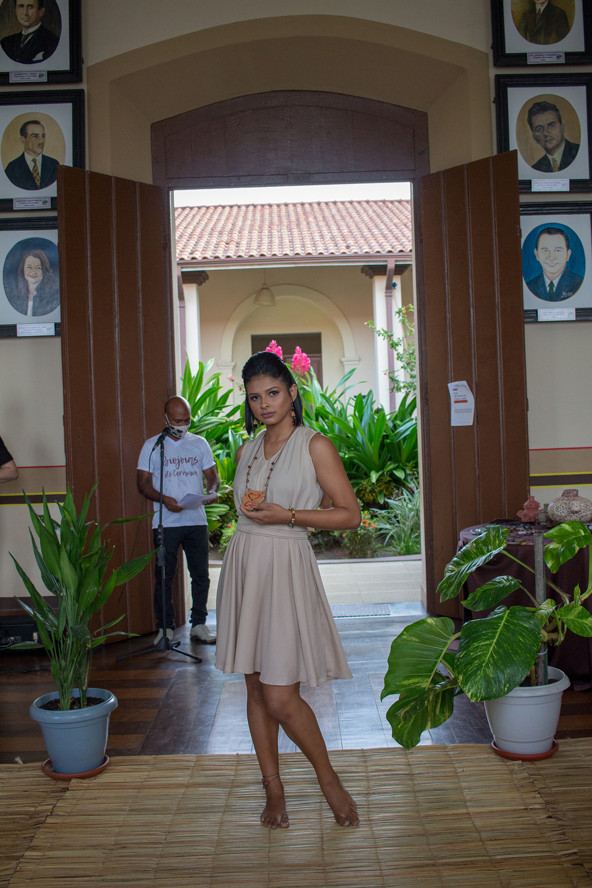 Exposição e Desfile de Moda com Biojoias de Cerâmica - Centro Cultural João Fona - Santarém - Pará