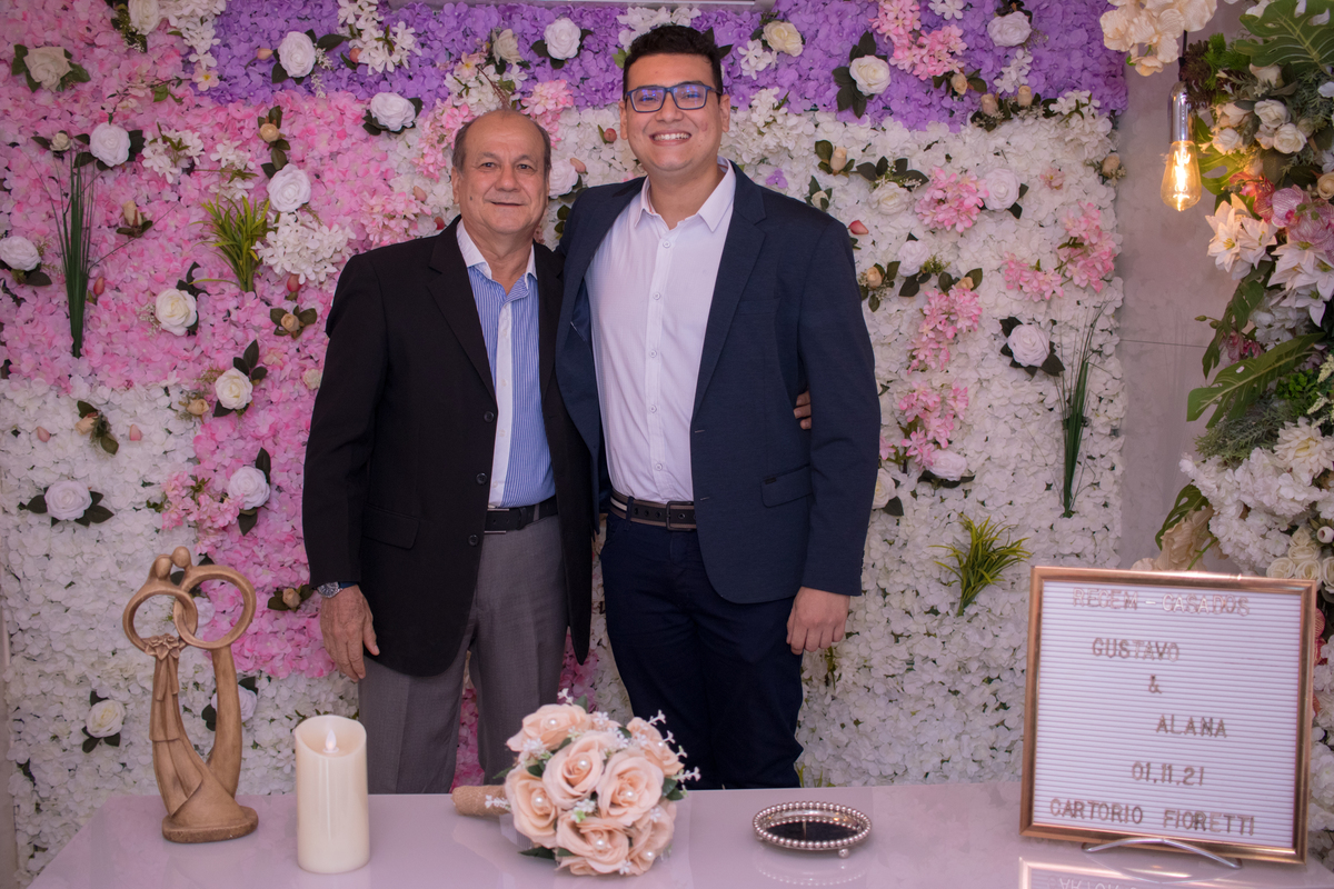 Celebramos o amor, a união, o inicio de um novo capítulo na vida desse casal super especial @gustavogt_campos e @alana_moniique