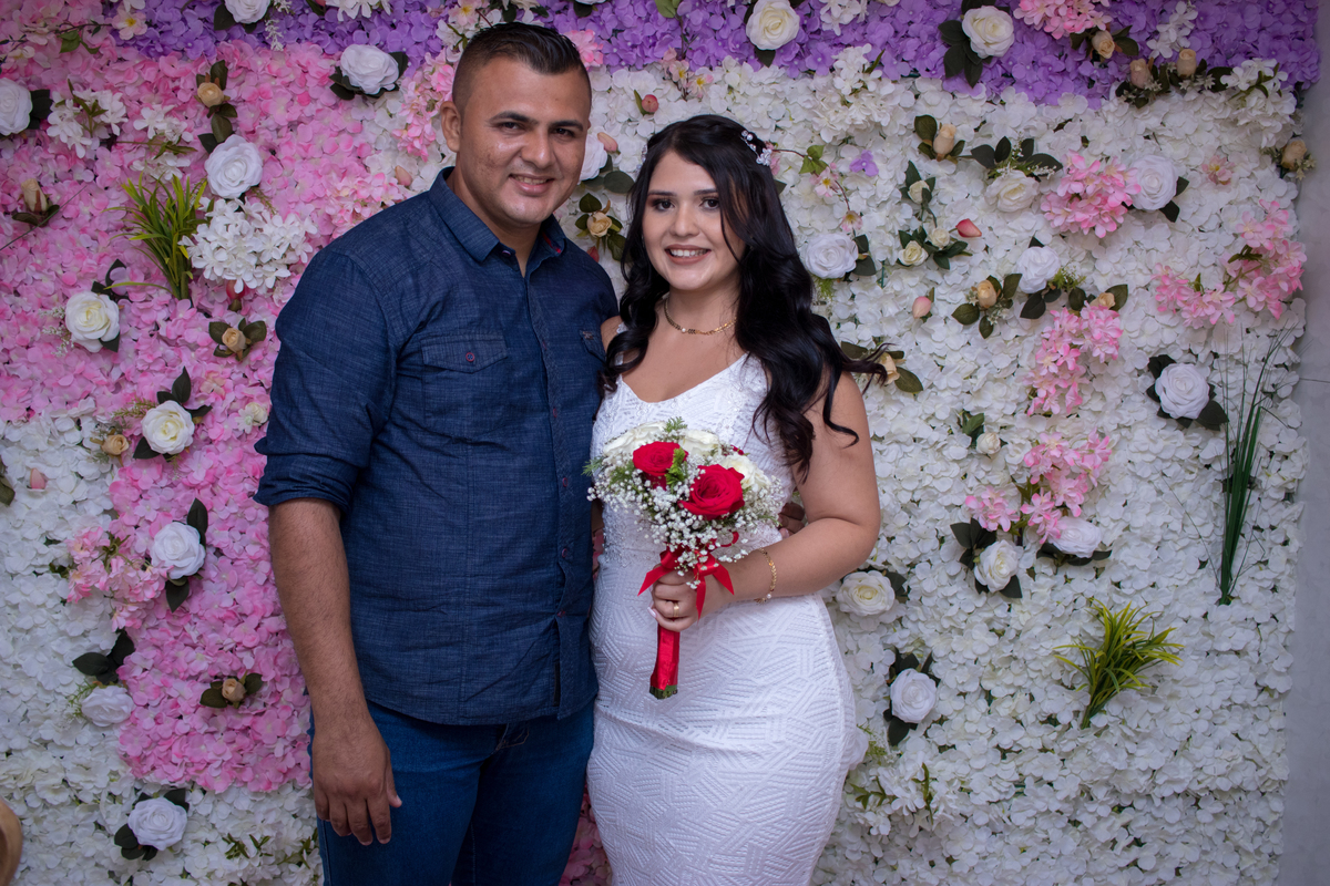 Celebramos o amor, a união, o inicio de um novo capítulo na vida desse casal super especial @gustavogt_campos e @alana_moniique