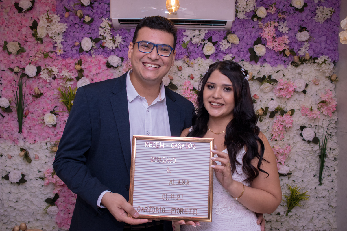 Celebramos o amor, a união, o inicio de um novo capítulo na vida desse casal super especial @gustavogt_campos e @alana_moniique