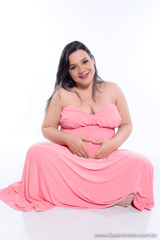 gestante de Paranapanema faz ensaio fotografico na cidade de Itatinga