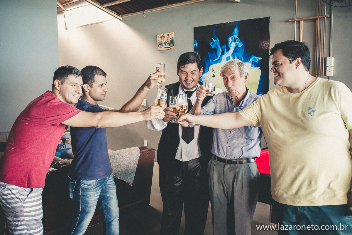 Brinde para fotografia dos noivos na cidade de Botucatu