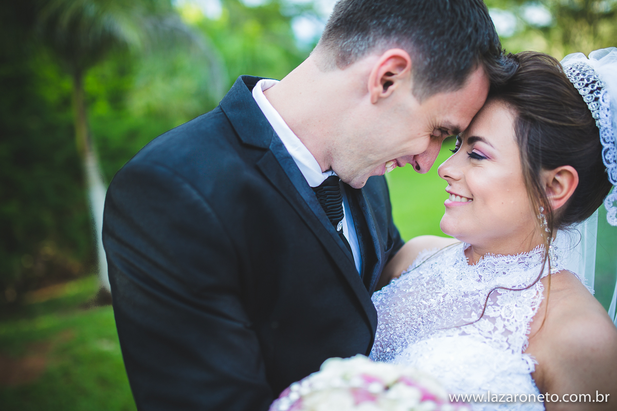 ensaio dos noivos após casamento em Itatinga, botucatu, pardinho, avaré