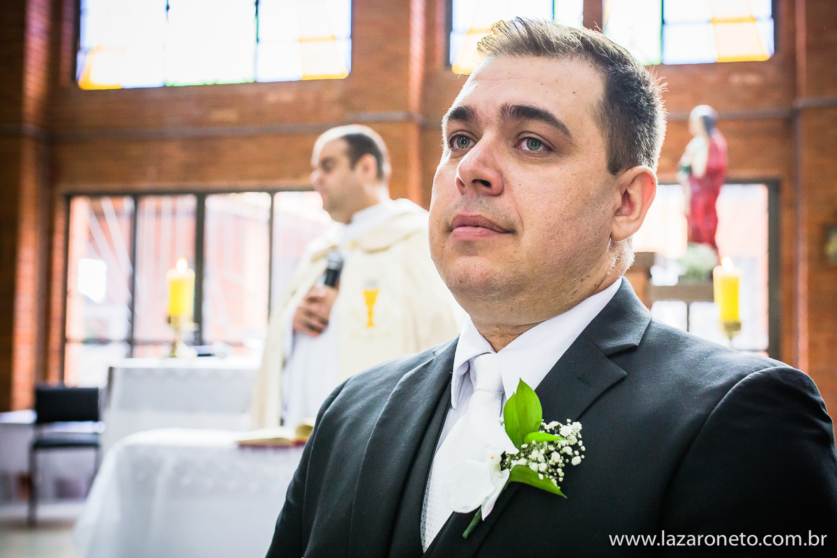 Noivo se emociona em casamento e fotografo Itatinga, Botucatu