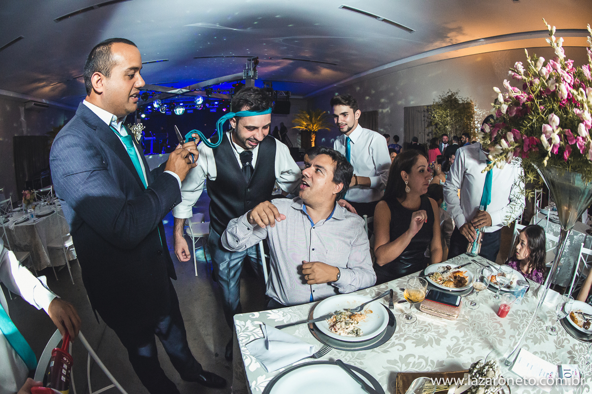 hora da gravata em casamento em avaré