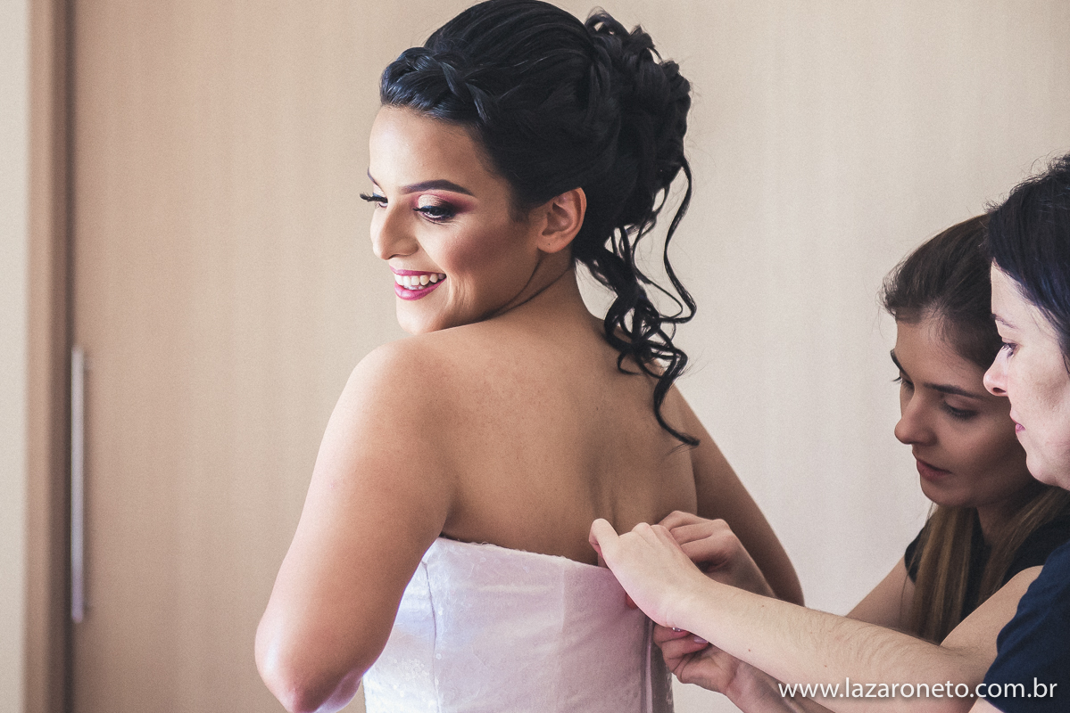 vestido maravilhoso da noiva em Botucatu, Avaré, Itatinga