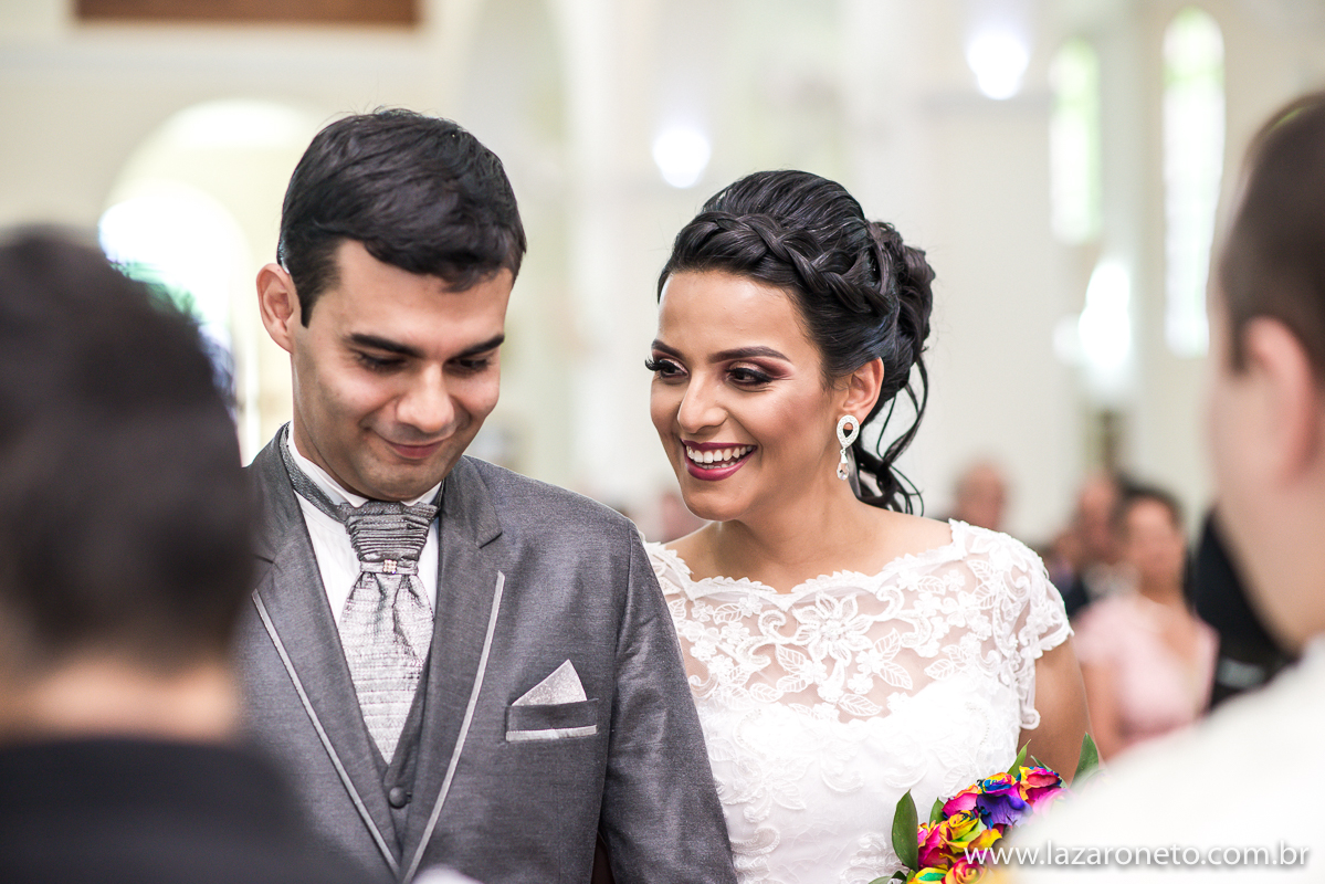 Noiva sorridente em Casamento em Itatinga, Botucatu