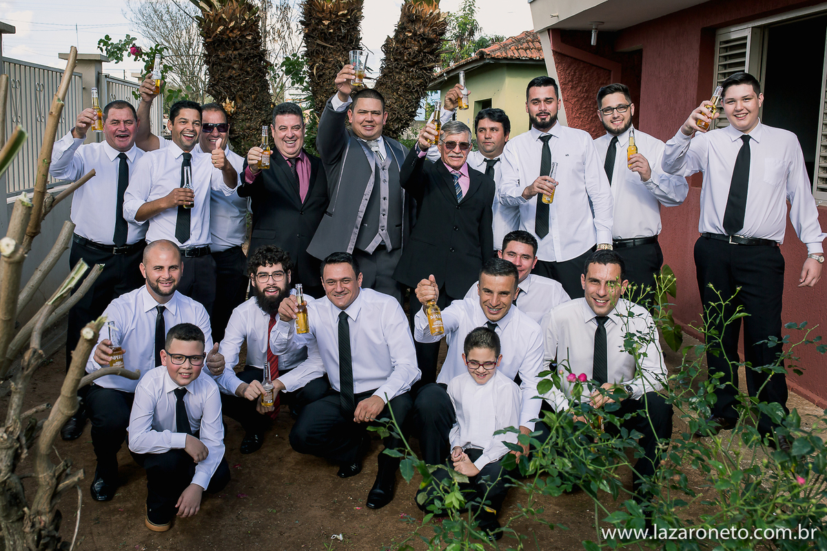 Brinde com os padrinhos do noivo em Botucatu