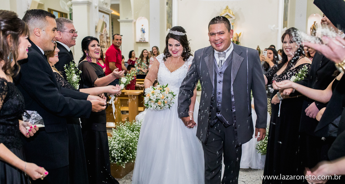 Saida dos lindos noivos Botucatu