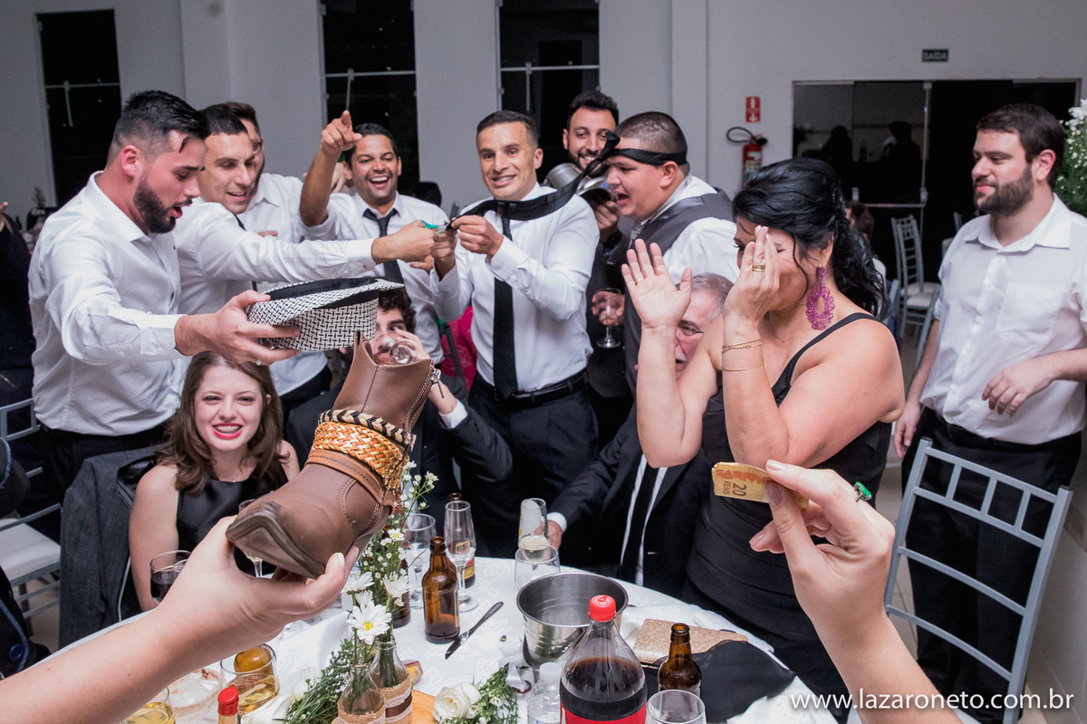 Bagunça dos padrinhos com o noivo em Botucatu