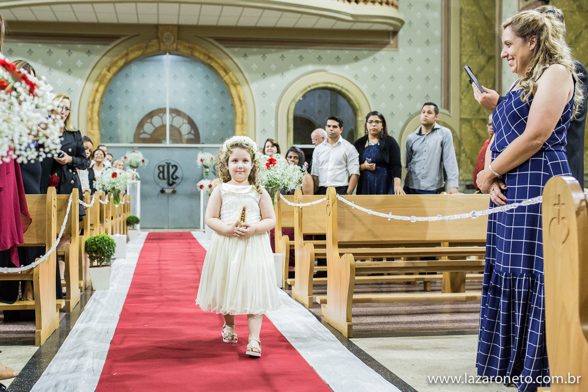 daminha de aliança em casamento noivos Igreja São João Batista tatuapé