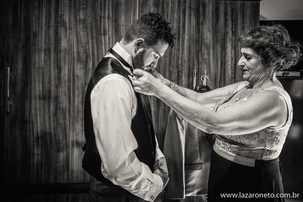 Noivo se arrumando em Botucatu