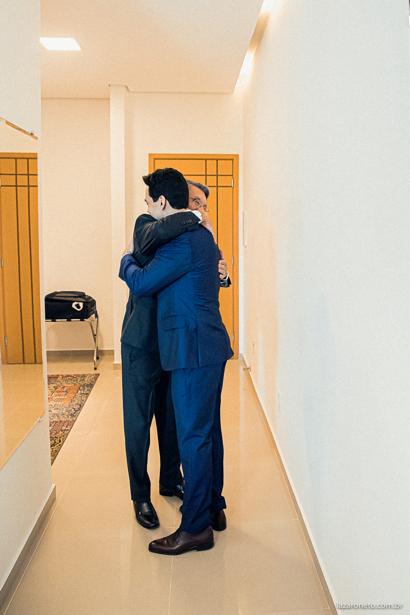 -casamento-luiza-e-guilherme-casamento-em-avare-fotografo-em-avare-fotografo-de-casamento-em-avare-fotografo-de-casamento-em-botucatu-noiva-avare-vestido-de-noiva-em-avare-vestido-de-noiva-em-botucatu-53