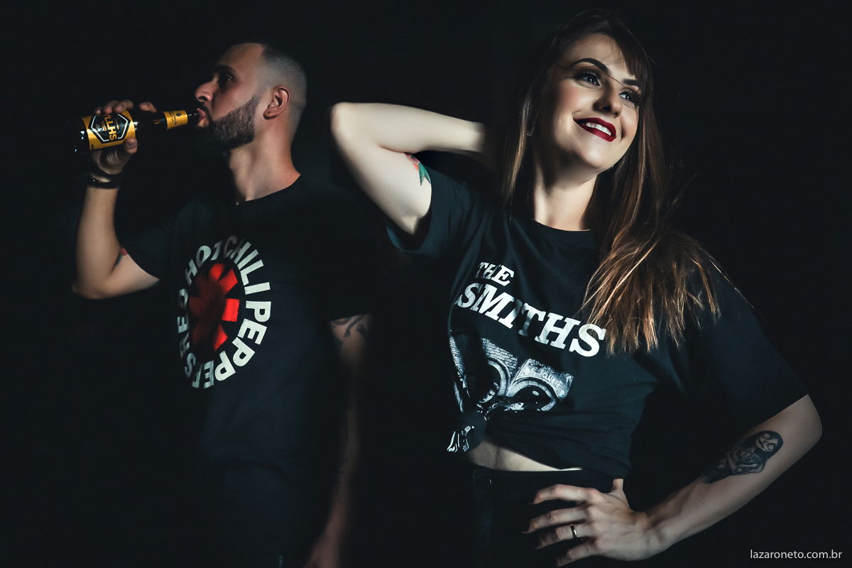 pré-wedding-botucatu-ensaio-fotografico-botucatu-ensaiofo-fotografico-interior-fotografo-em-botucatu-fotografo-no-interior-fotografia-expontânea-fotografo-em-itatinga-bar-villa-blues-jukehoint