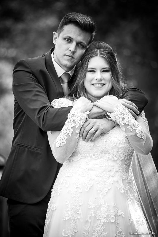 casal bruna e bruno fazem ensaio fotográfico após o casamento em botucatu