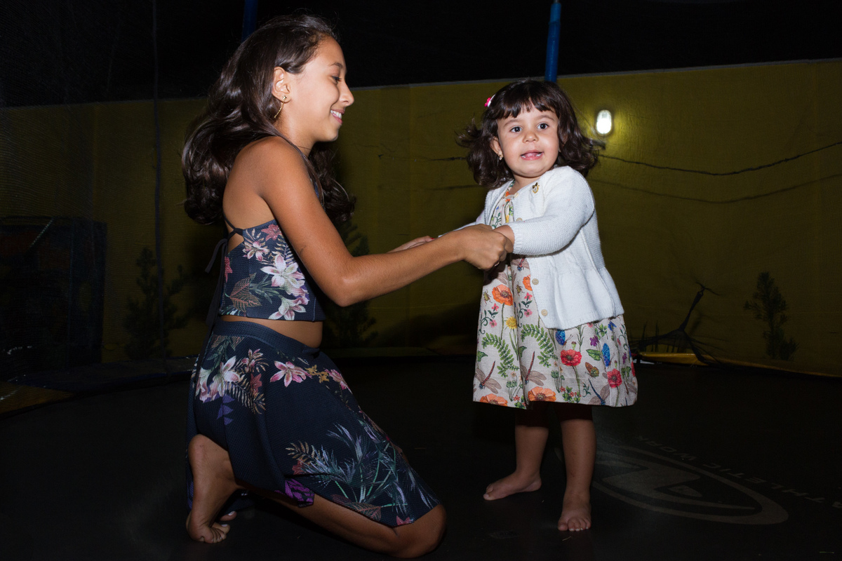 aniversario infantil, menina, jardim, decoração, candy colors, aniversario, diversao, pula pula, piscina de bolinha, sorriso, felicidade, alegria, familia, amigos, sete lagoas, minas gerais, fotografia afetiva, aniversário afetivo, aniversario dois anos 