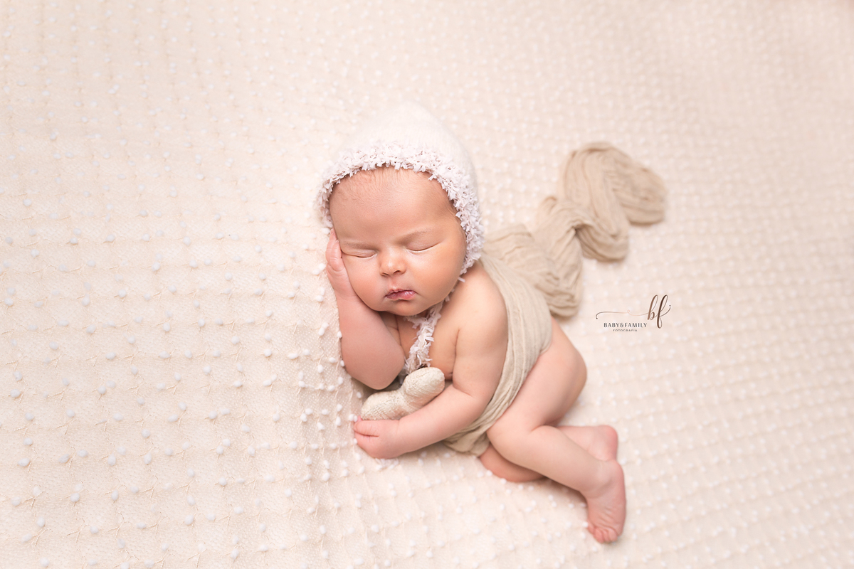 foto newborn familia maternidade recém nascido estúdio gaia 