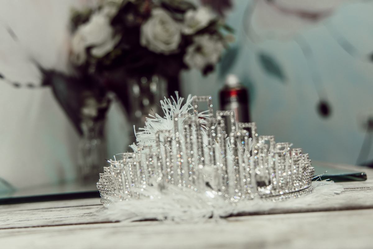 A coroa para noite de princesa, é um item 
indispensável.