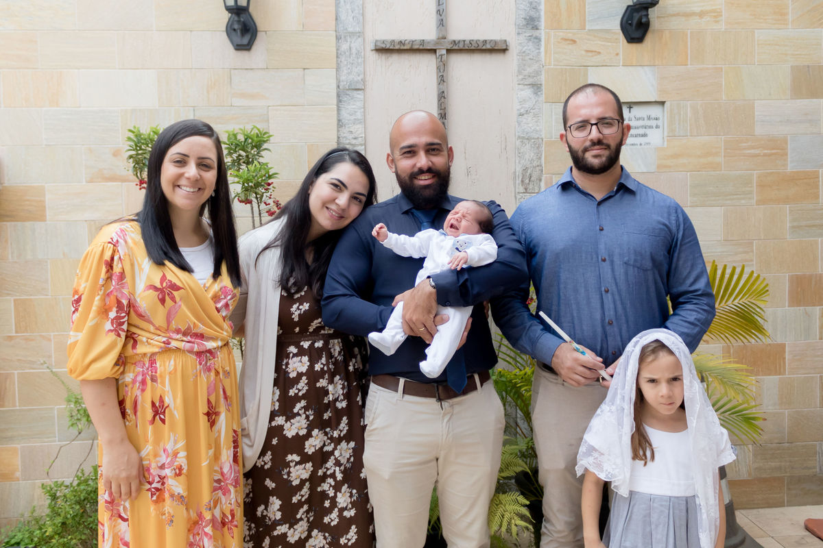 Paróquia Rainha Santa Isabel de Portugal - Autódromo de Interlados - São Paulo; Batismo; bebê, irmãos