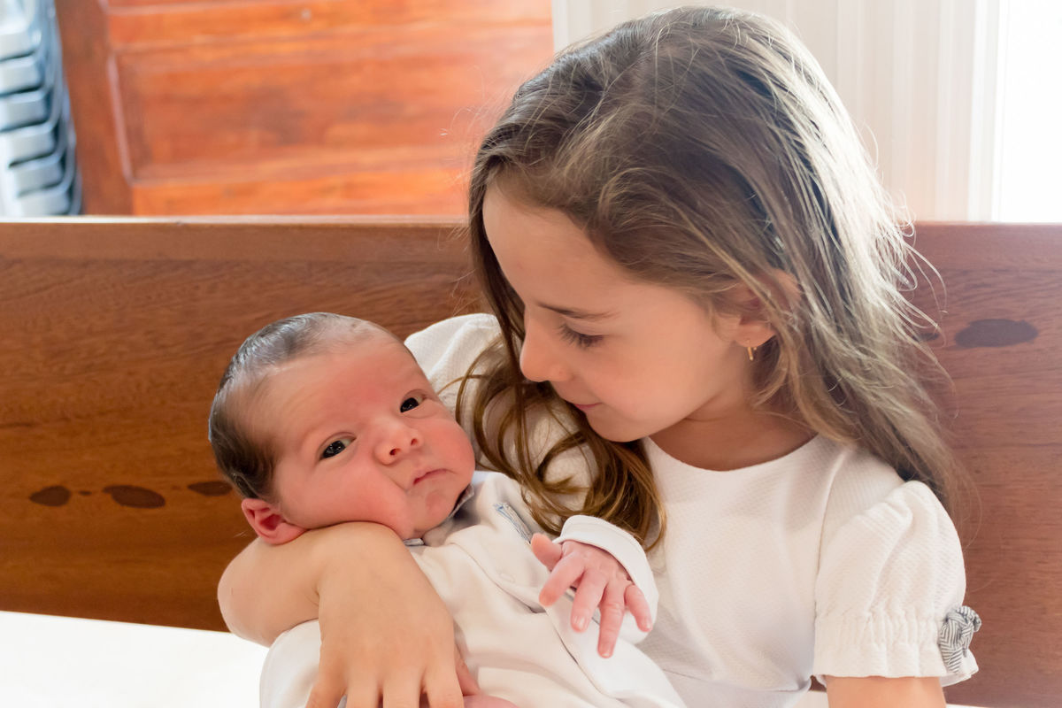 Paróquia Rainha Santa Isabel de Portugal - Autódromo de Interlados - São Paulo; Batismo; bebê, irmãos