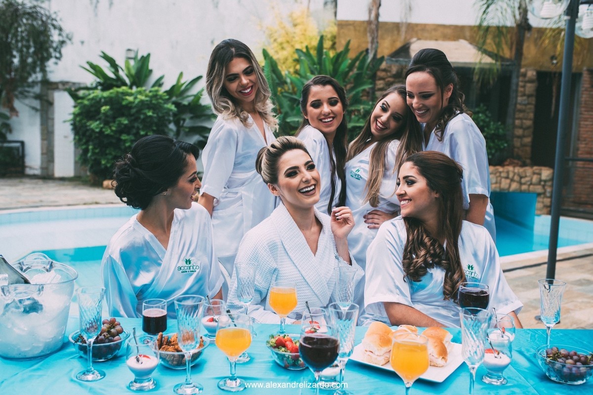 madrinhas, m&atilde;e da noiva e noiva