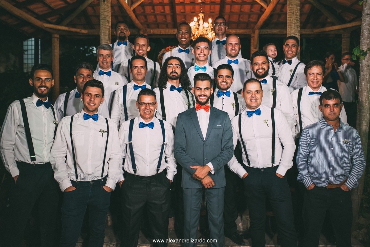 fotos do noivo com os padrinhos