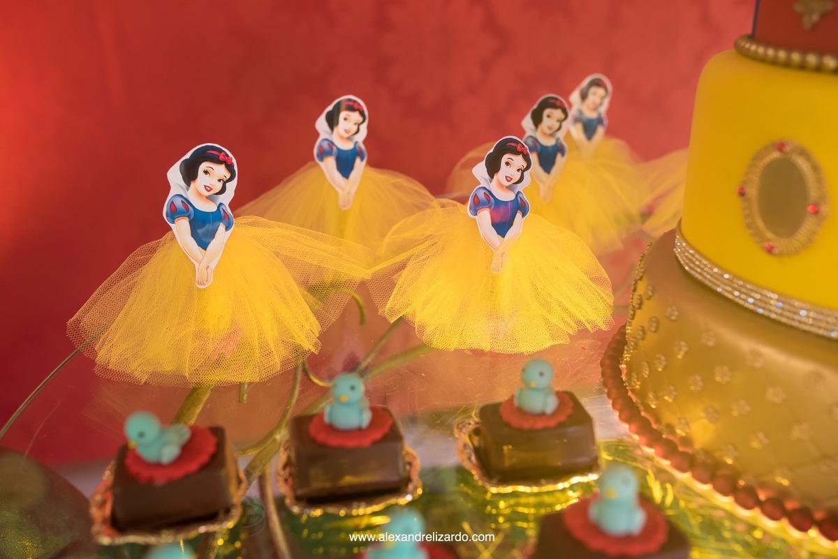 fotografo de familia, fotografo de aniversario, fotografia de aniversario infantil, festa infantil, fotos festa infantil, decoracao, bh, belo horizonte, santa luzia, quintal brasil, fotos, fotografo de aniversario infantil