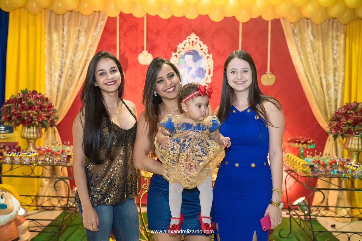 fotografo de familia, fotografo de aniversario, fotografia de aniversario infantil, festa infantil, fotos festa infantil, decoracao, bh, belo horizonte, santa luzia, quintal brasil, fotos, fotografo de aniversario infantil