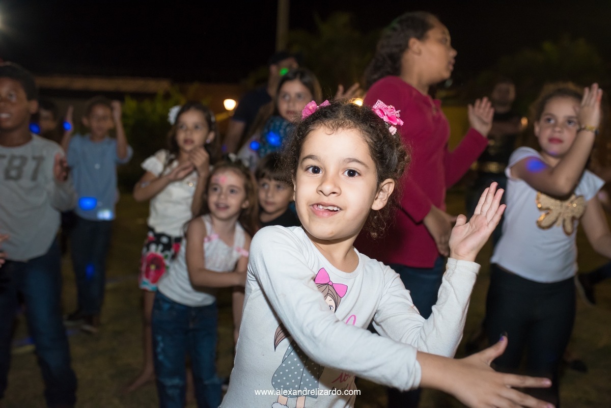 fotografo de familia, fotografo de aniversario, fotografia de aniversario infantil, festa infantil, fotos festa infantil, decoracao, bh, belo horizonte, santa luzia, quintal brasil, fotos, fotografo de aniversario infantil
