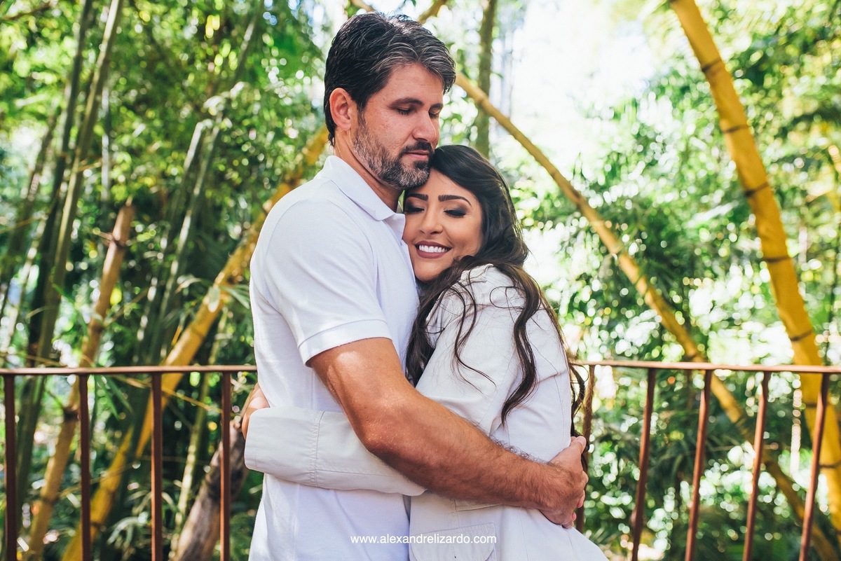 Pre casamento em Inhotim, fotografia de casamento, wedding photographer, fotografo, bh, belo horizonte, destination wedding, save the date, mg, brazil, noiva, noivo, bride, groom