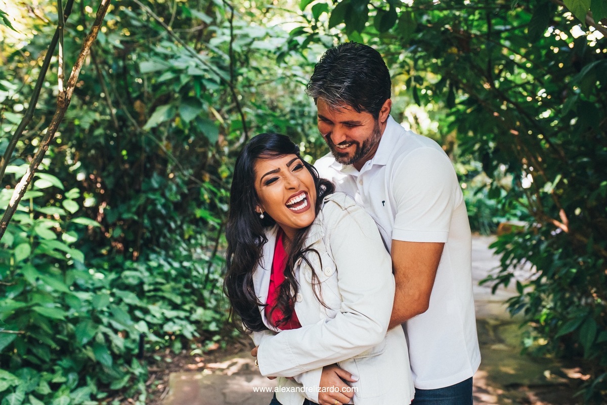 Pre casamento em Inhotim, fotografia de casamento, wedding photographer, fotografo, bh, belo horizonte, destination wedding, save the date, mg, brazil, noiva, noivo, bride, groom