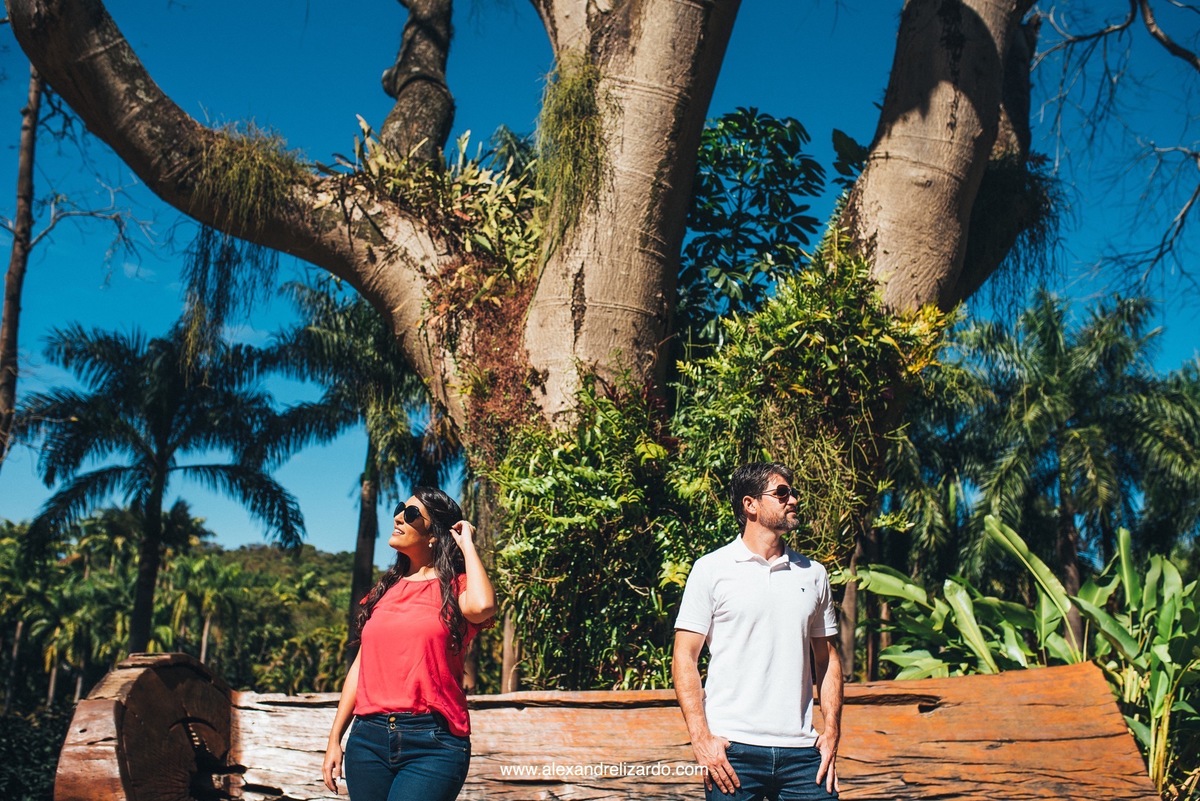 Pre casamento em Inhotim, fotografia de casamento, wedding photographer, fotografo, bh, belo horizonte, destination wedding, save the date, mg, brazil, noiva, noivo, bride, groom