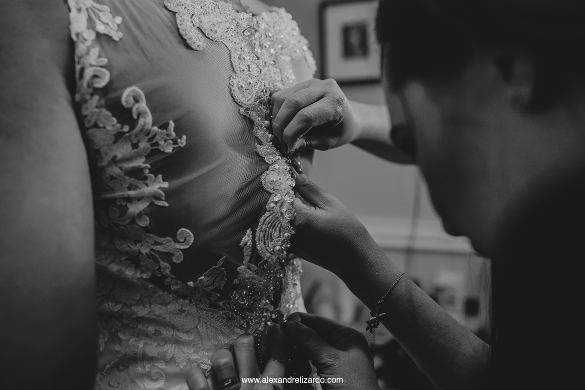 detalhes vestido noiva