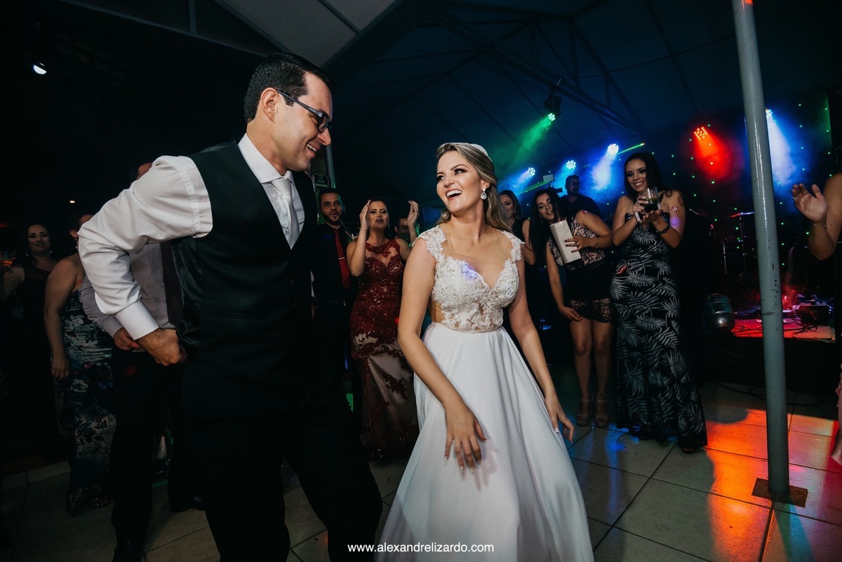 festa de casamento em brumadinho