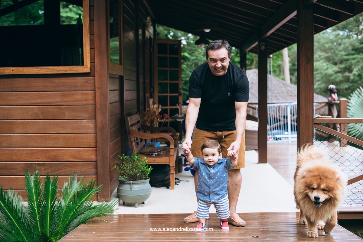 fotógrafo de família em Belo Horizonte, BH, alexandre lizardo, fotografia de família, ensaio infantil, criança, foto, retrato, photographer, child, family, brasil, minas gerais, brumadinho, ensaio de criança com cachorro