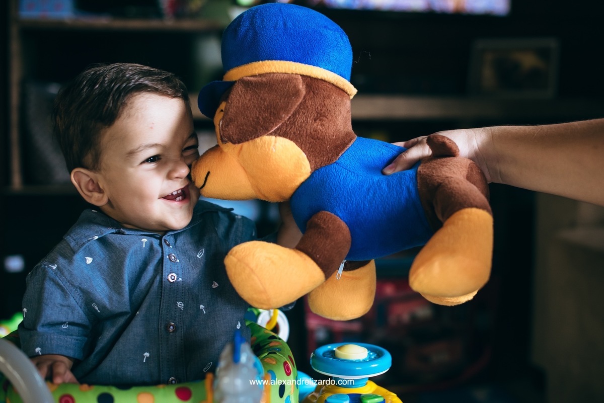 fotógrafo de família em Belo Horizonte, BH, alexandre lizardo, fotografia de família, ensaio infantil, criança, foto, retrato, photographer, child, family, brasil, minas gerais, brumadinho, ensaio de criança com cachorro