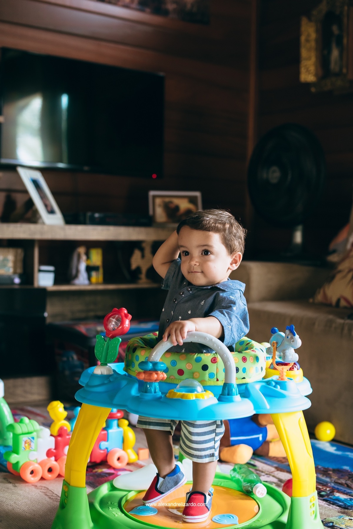 fotógrafo de família em Belo Horizonte, BH, alexandre lizardo, fotografia de família, ensaio infantil, criança, foto, retrato, photographer, child, family, brasil, minas gerais, brumadinho, ensaio de criança com cachorro
