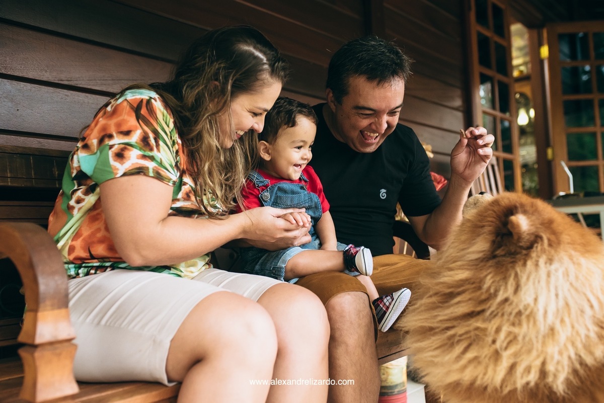 fotógrafo de família em Belo Horizonte, BH, alexandre lizardo, fotografia de família, ensaio infantil, criança, foto, retrato, photographer, child, family, brasil, minas gerais, brumadinho, ensaio de criança com cachorro