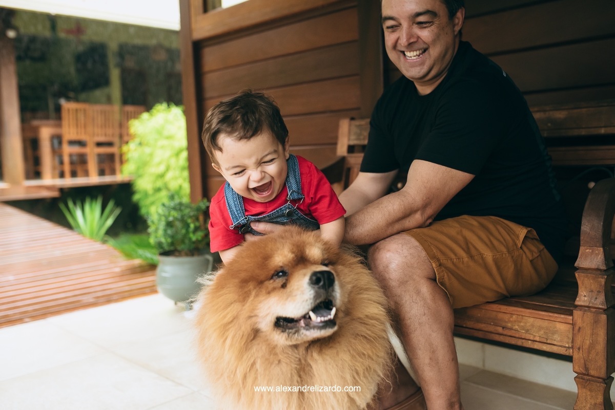 fotógrafo de família em Belo Horizonte, BH, alexandre lizardo, fotografia de família, ensaio infantil, criança, foto, retrato, photographer, child, family, brasil, minas gerais, brumadinho, ensaio de criança com cachorro