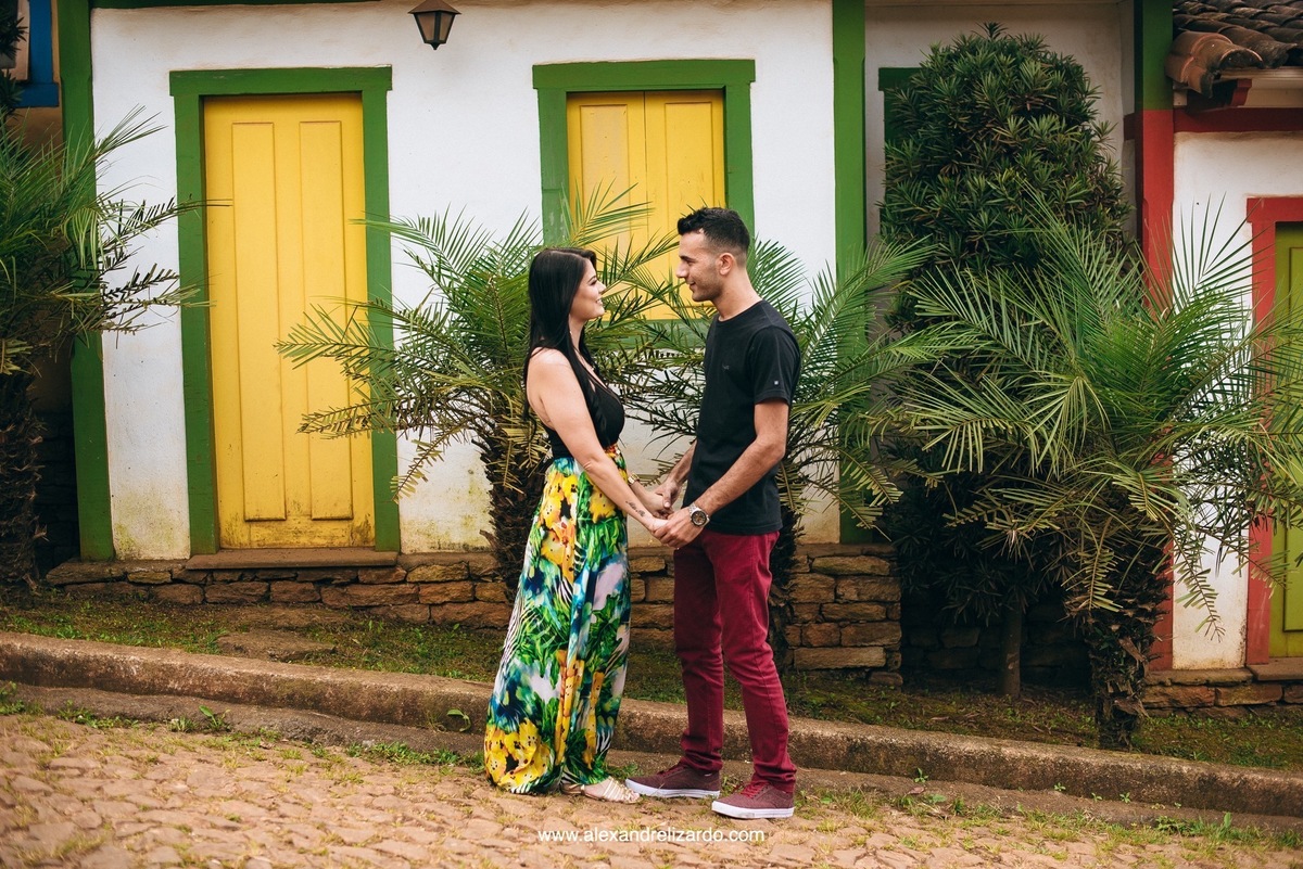 ensaio pre casamento, lavras novas, minas gerais, fotografo, fotografia, casamento, alexandre lizardo, noiva, noivo, bride, groom, pre wedding em lavras novas, foto, retrato, book, casamento, wedding, fotos lavras novas
