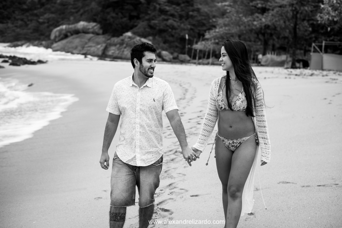 ensaio pre wedding na praia
