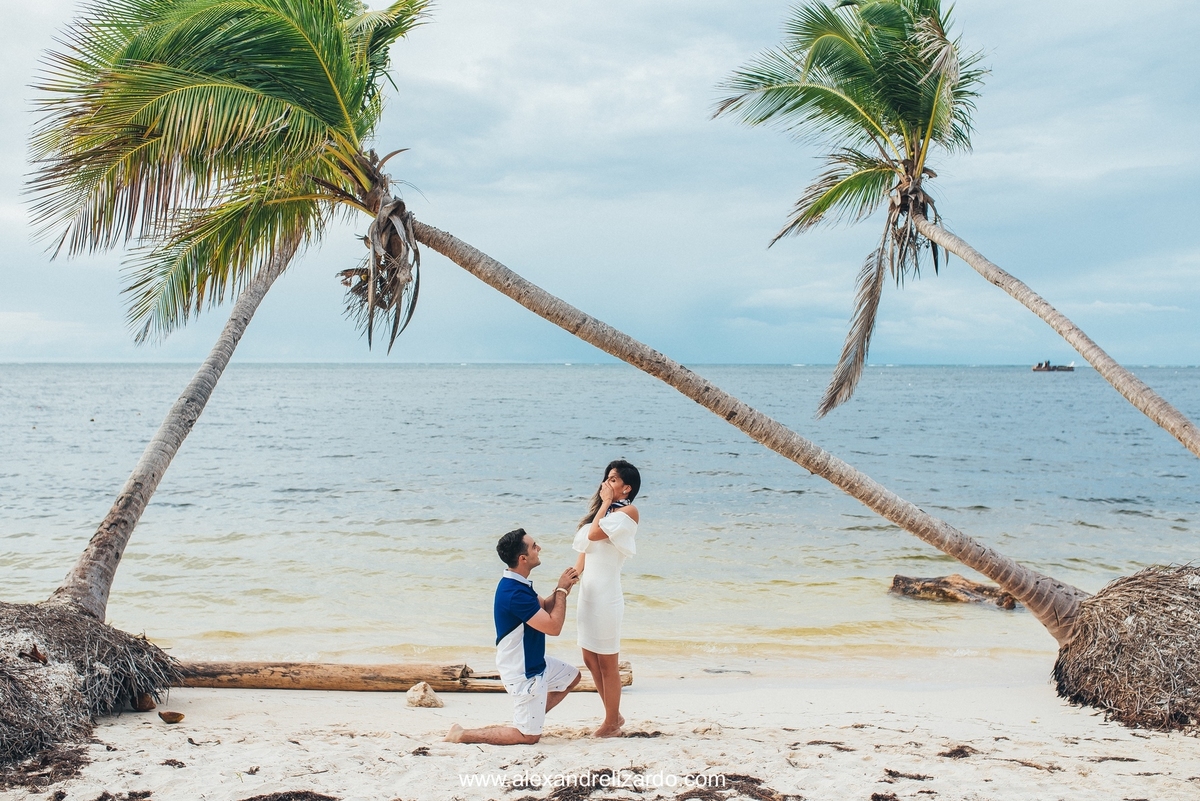 pedido de casamento na praia