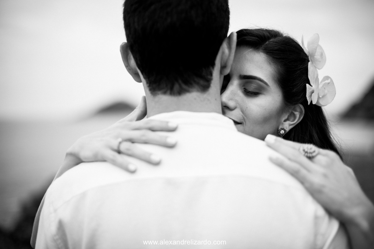Pre wedding na Prainha Rio de Janeiro