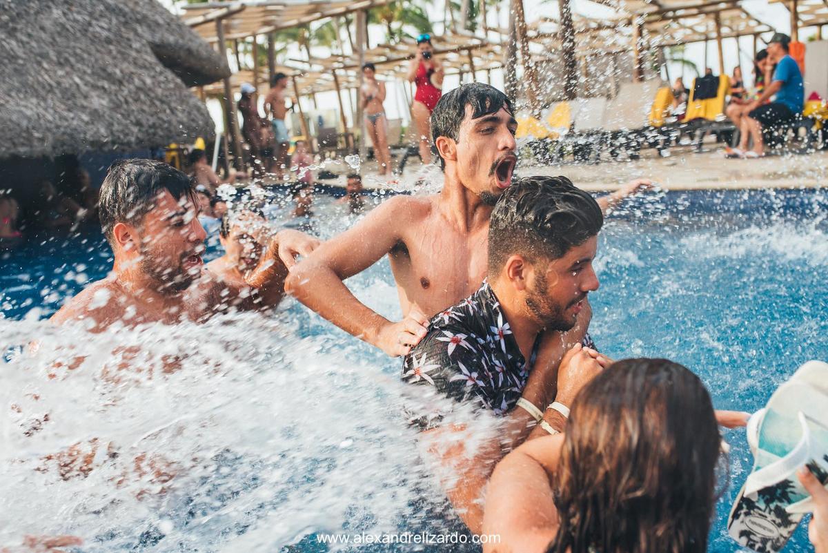 pool party punta cana