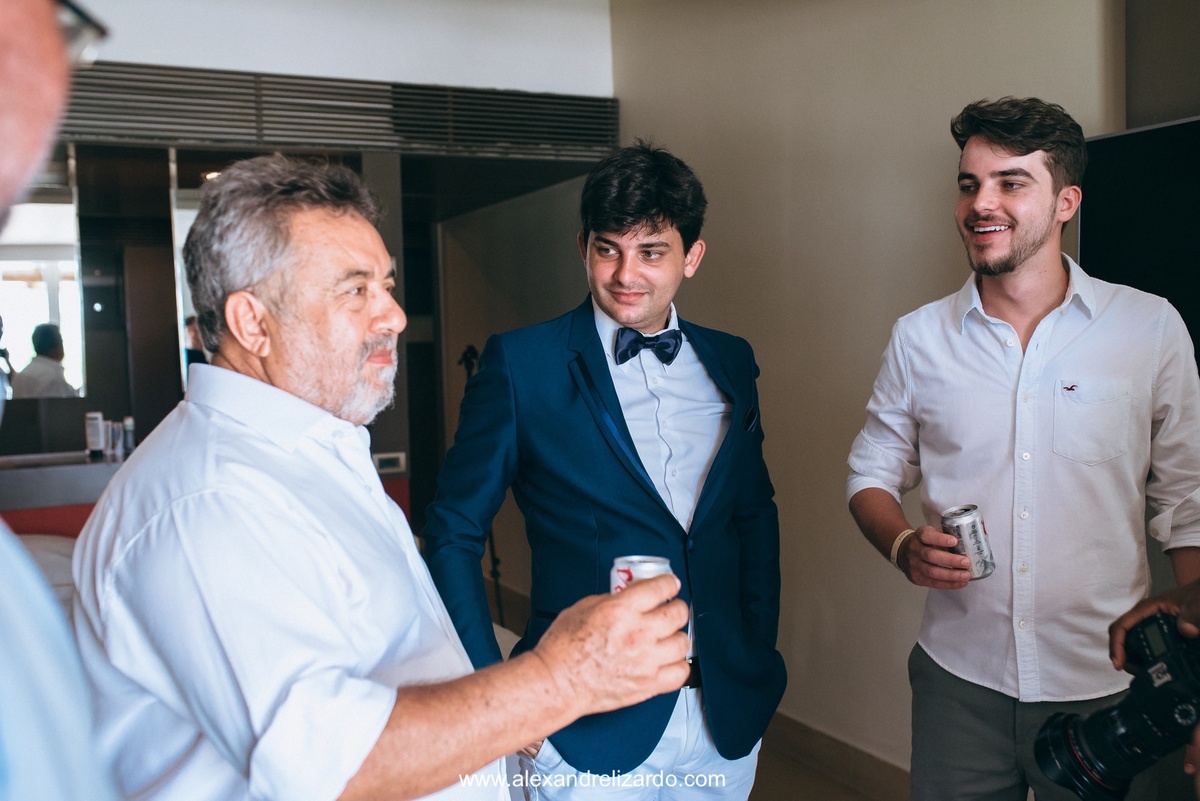 making of noivo no hotel Barcelo Bavaro