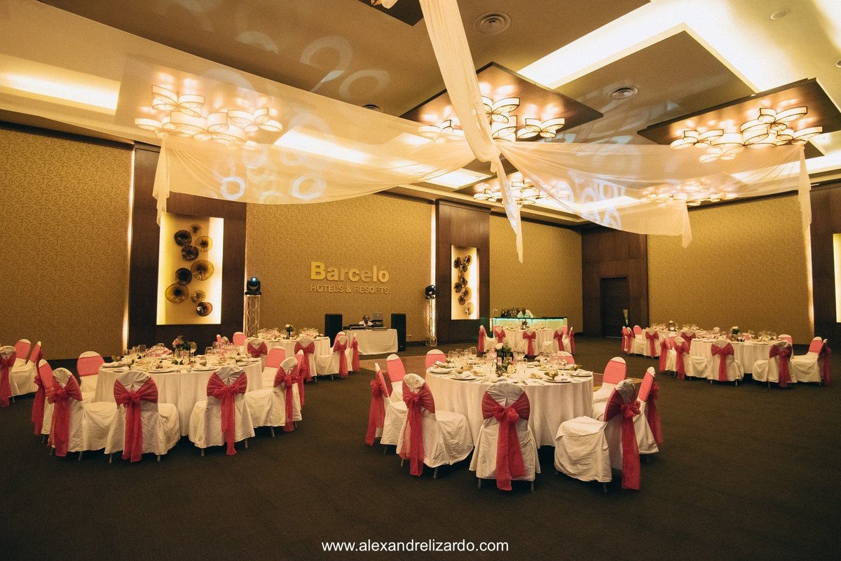 destination wedding reception 