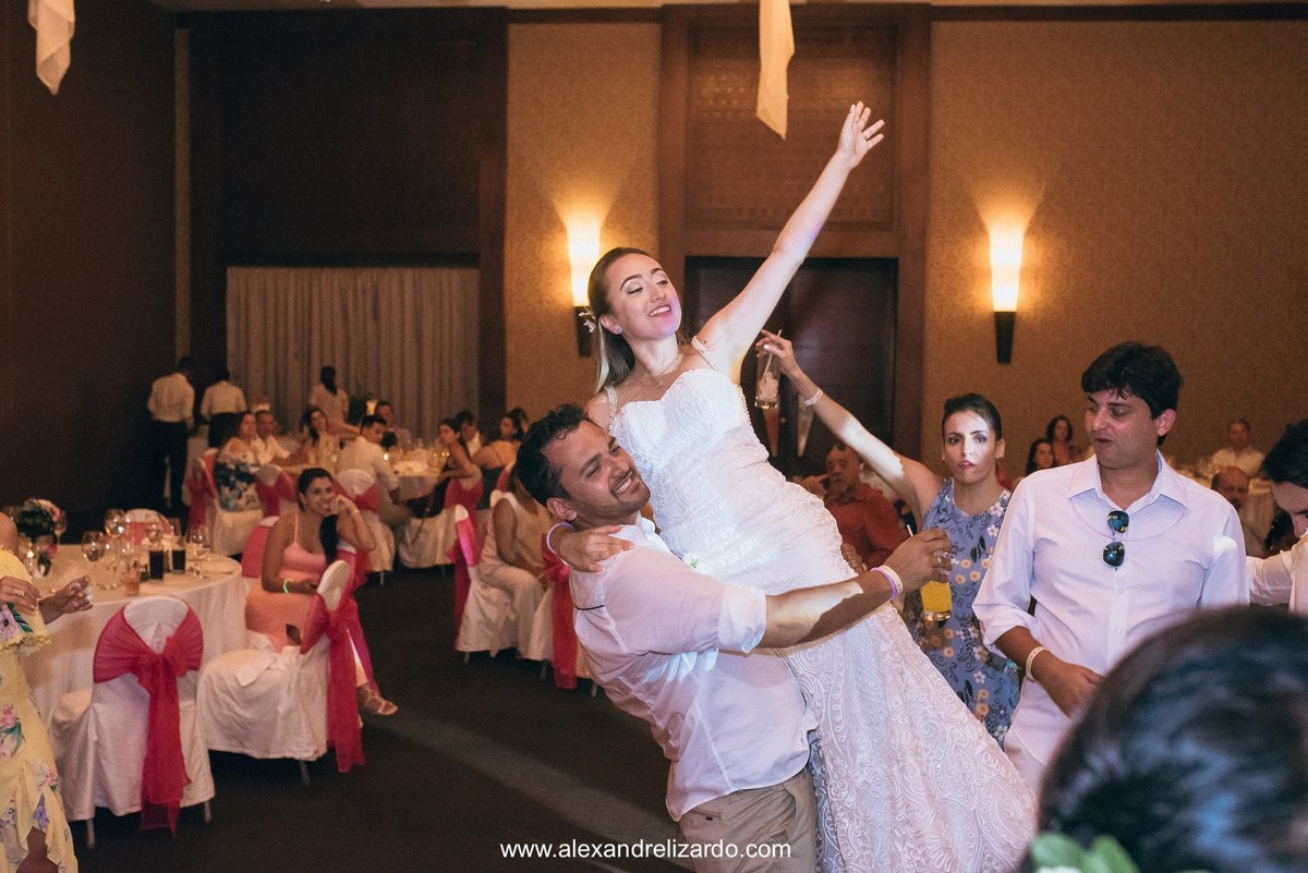 noivas casando no caribe