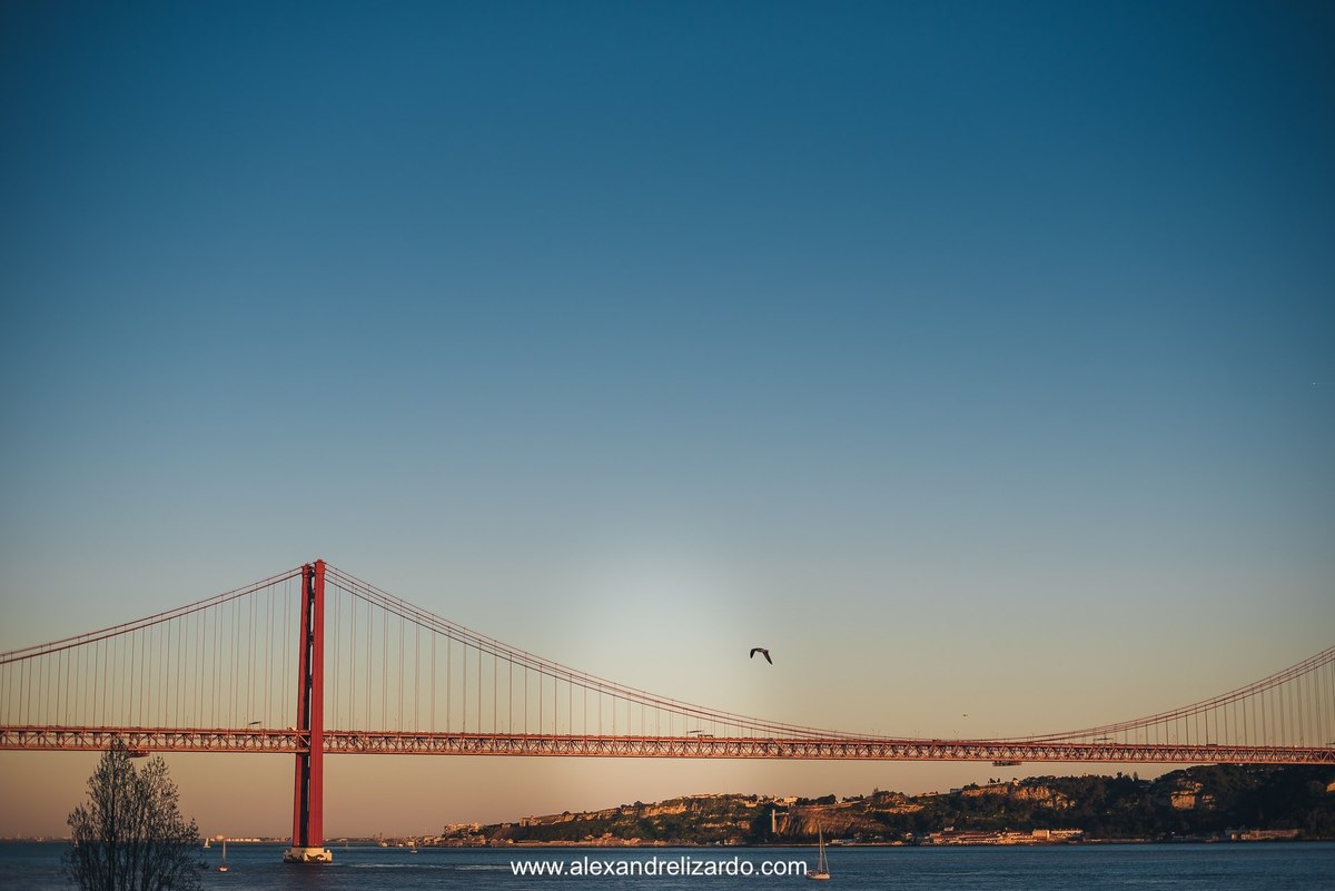 ponte 25 de abril em portual