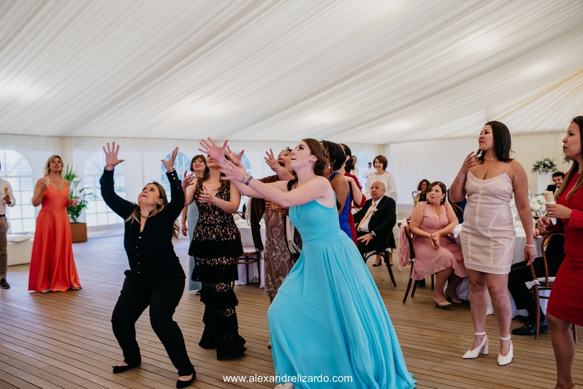 casando na europa, parco giardino sigurtà, italy, destination wedding, alexandre lizardo fotografia, sposa, matrimonio, bride, noiva, casamento dos sonhos, wedding, verona, borghetto, italy, doccia di nozze, europa, bh casamentos, fotografo de casamento